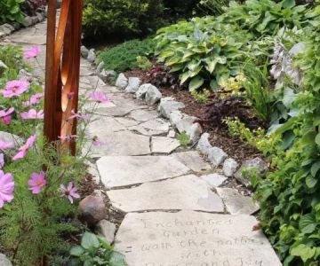 How to Use Stepping Stones to Guide Garden Movement