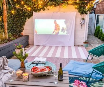 How to Create an Outdoor Movie Space in Your Garden