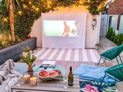 How to Create an Outdoor Movie Space in Your Garden