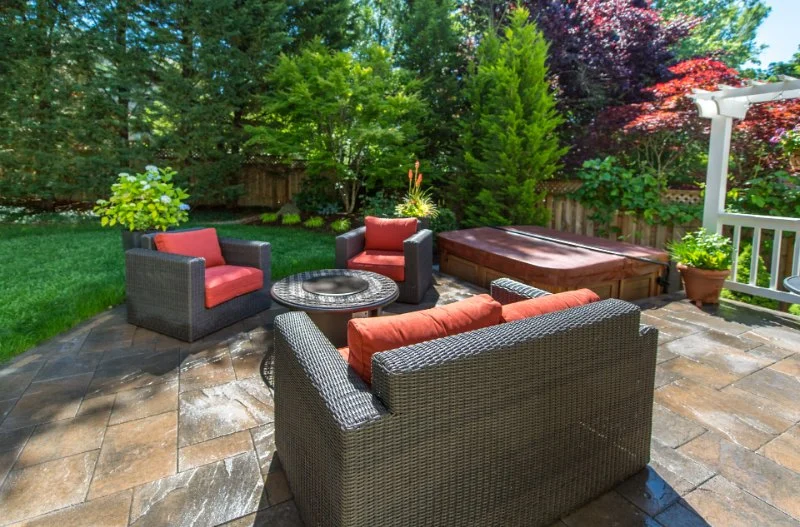 Top 5 Hardscape Ideas to Transform Your Backyard