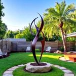How to Choose & Place Outdoor Sculptures or Art in Your Landscape